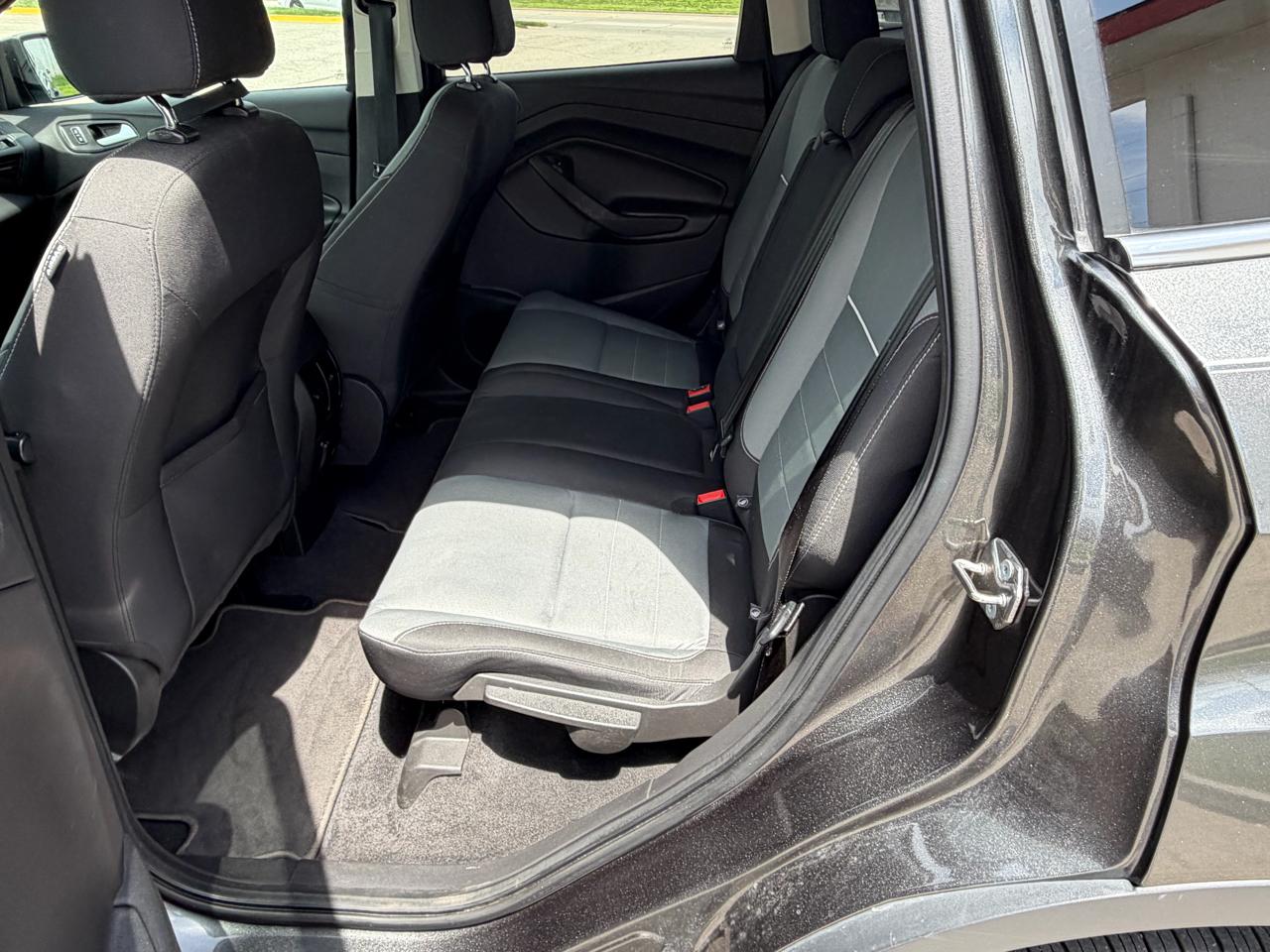 Ford Escape FWD 4dr SE 2015
