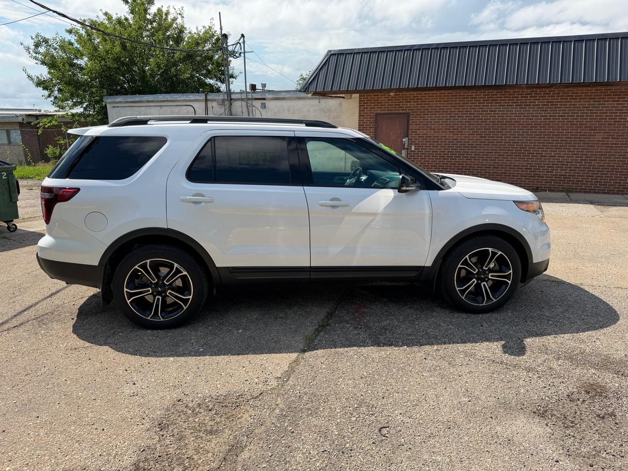 Ford Explorer 4WD 4dr Sport 2015