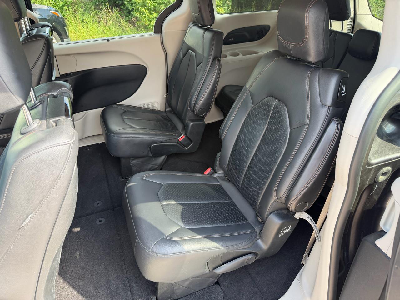 Chrysler Pacifica Touring L Plus FWD 2018