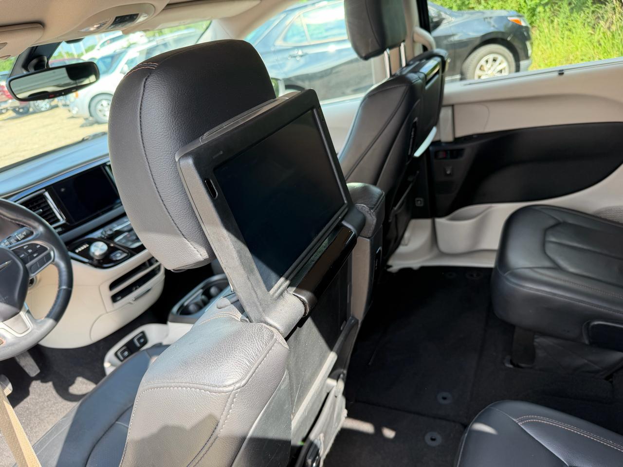 Chrysler Pacifica Touring L Plus FWD 2018