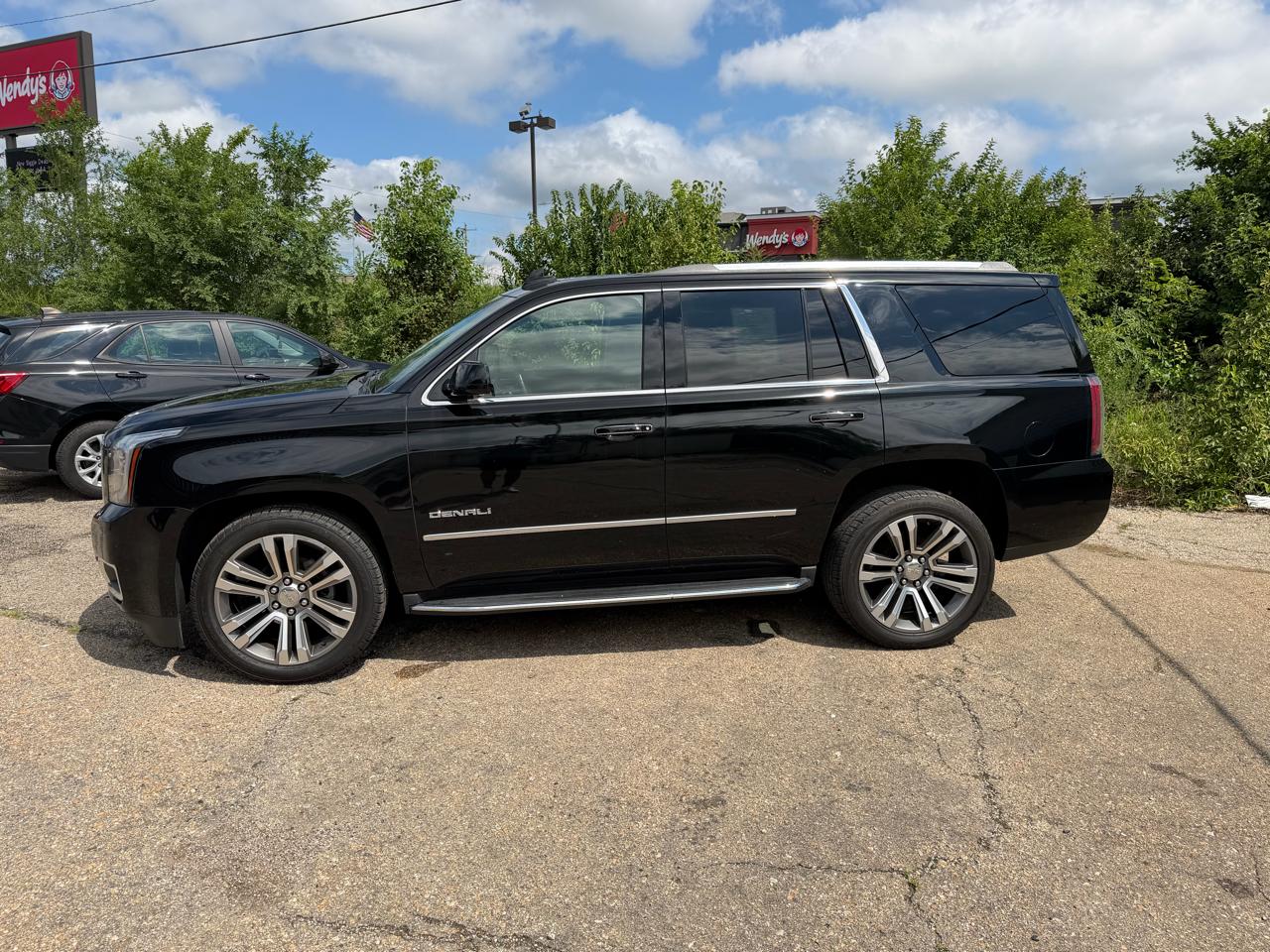 GMC Yukon 4WD 4dr Denali 2017