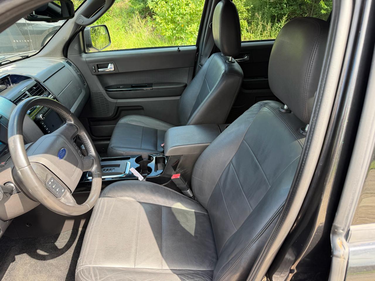 Ford Escape FWD 4dr Limited 2011