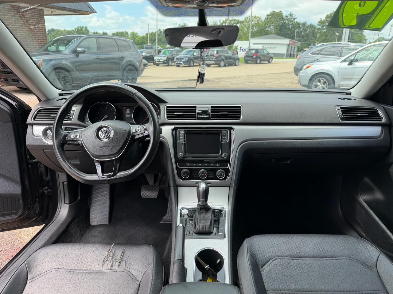 Volkswagen Passat 2.0T Wolfsburg Edition Auto 2019