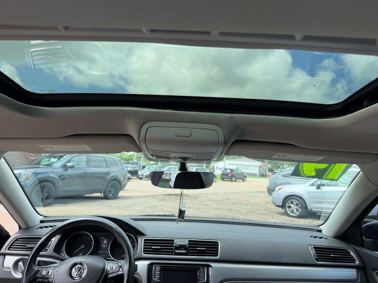 Volkswagen Passat 2.0T Wolfsburg Edition Auto 2019