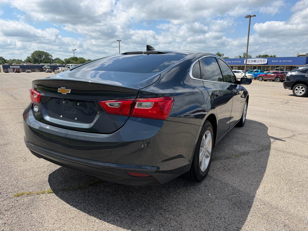 Chevrolet Malibu 4dr Sdn LS w/1LS 2020