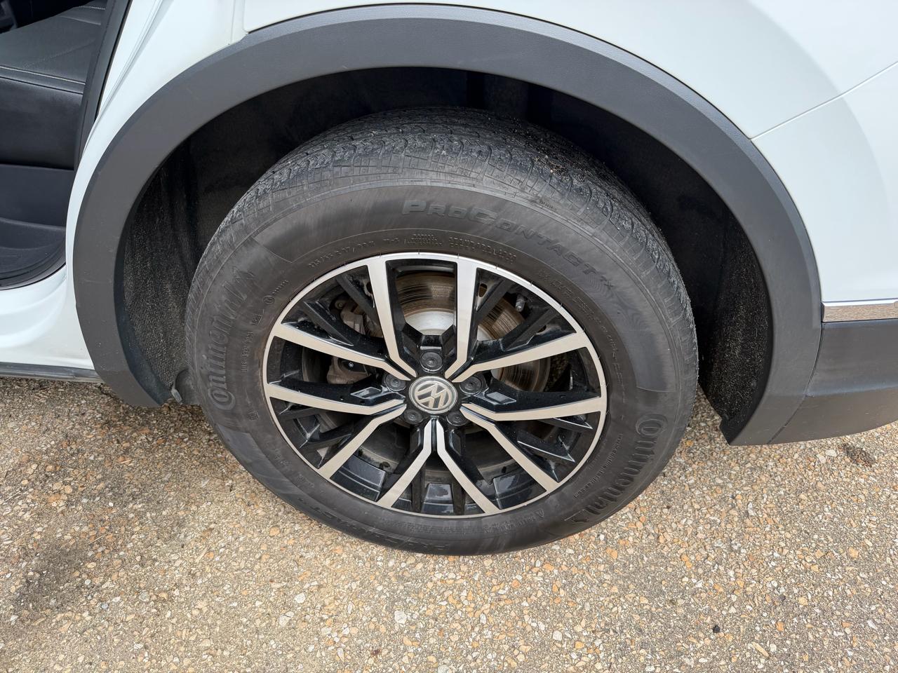 Volkswagen Tiguan 2.0T SE R-Line Black 4MOTION 2021