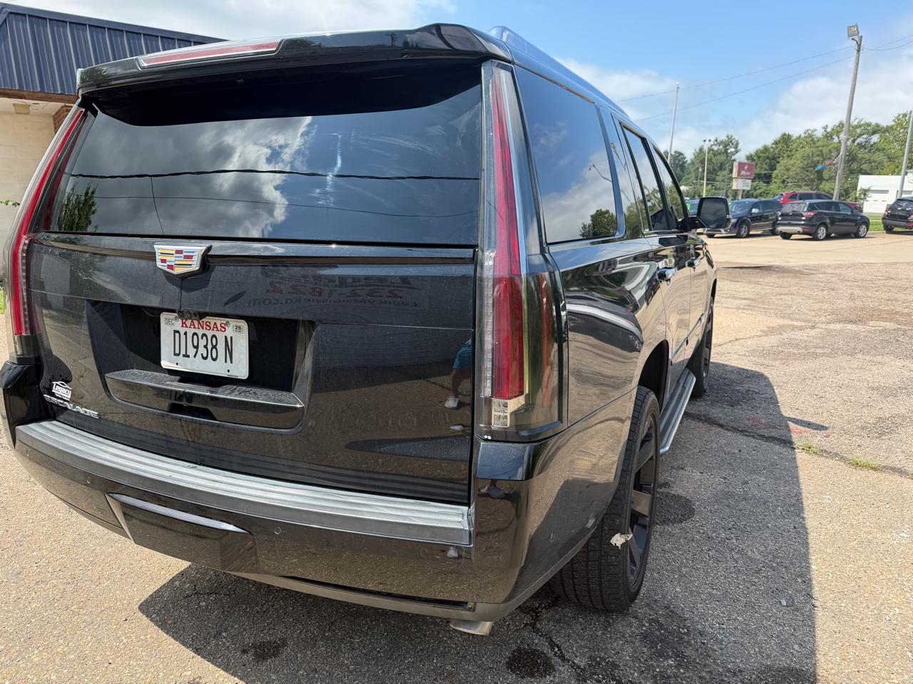 Cadillac Escalade 4WD 4dr Premium Luxury 2020
