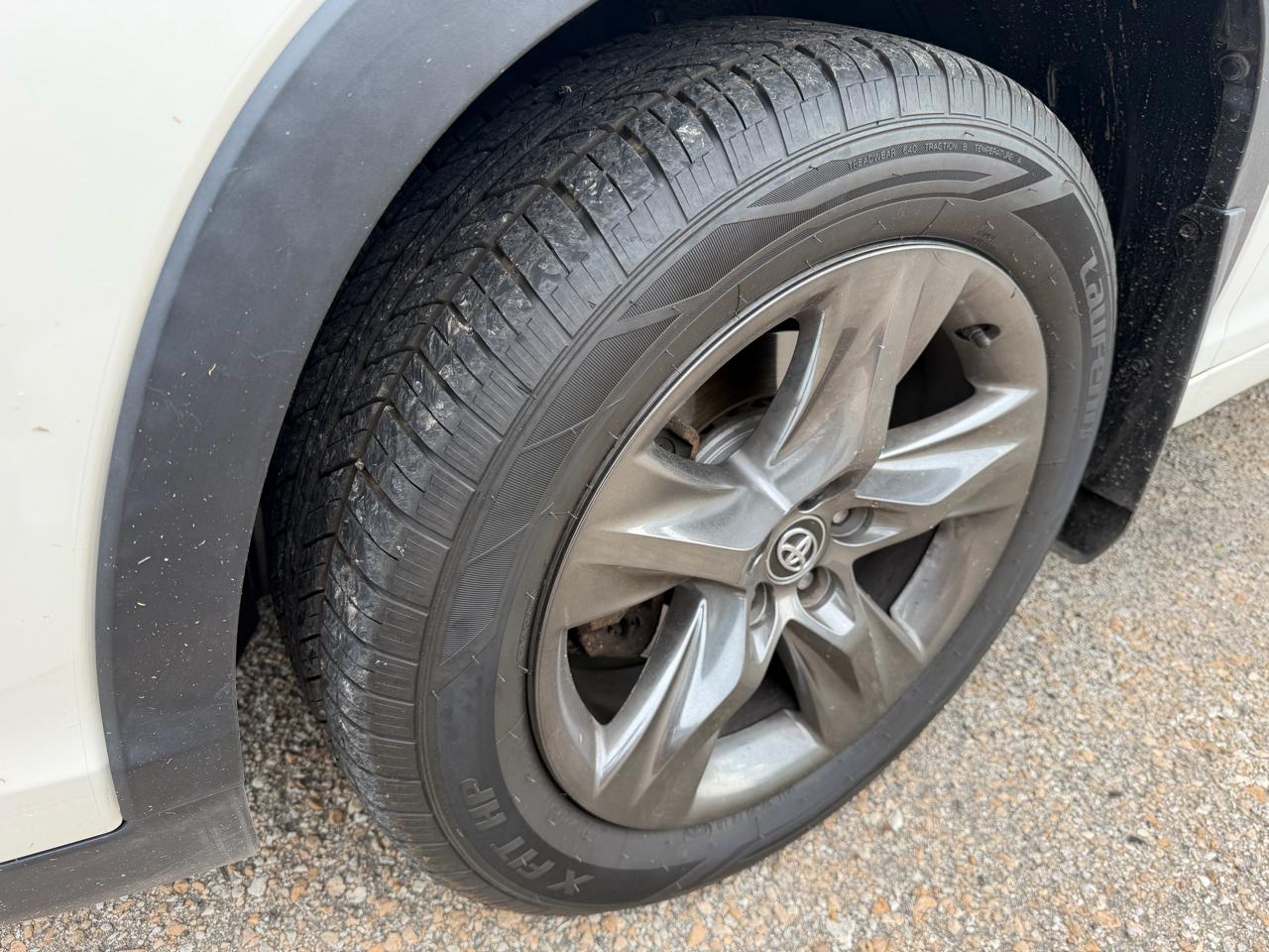 Toyota Highlander Limited V6 AWD (Natl) 2018