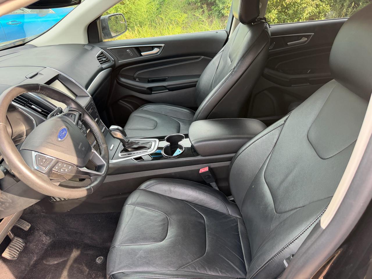 Ford Edge 4dr Titanium AWD 2015