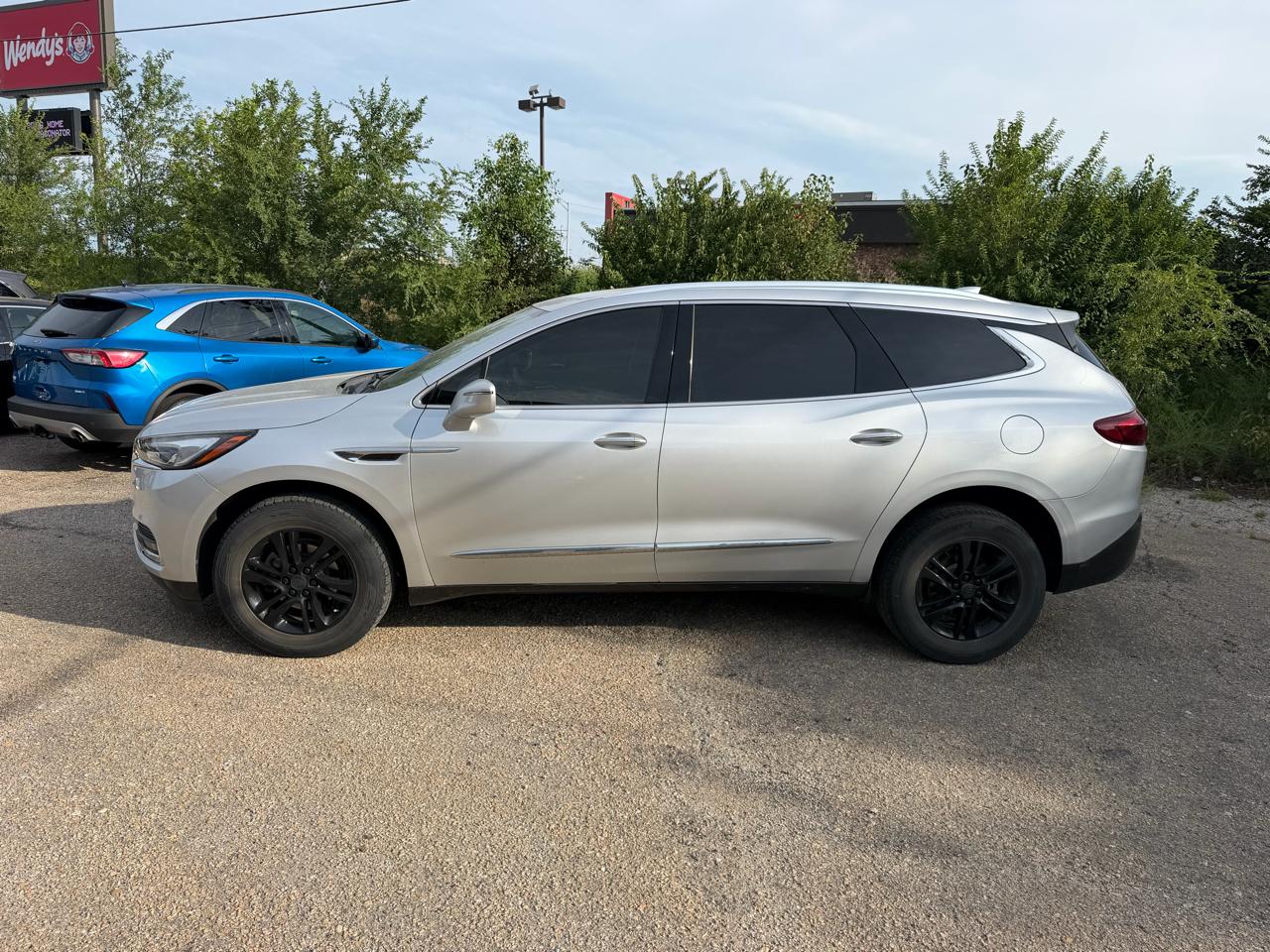Buick Enclave FWD 4dr Essence 2020