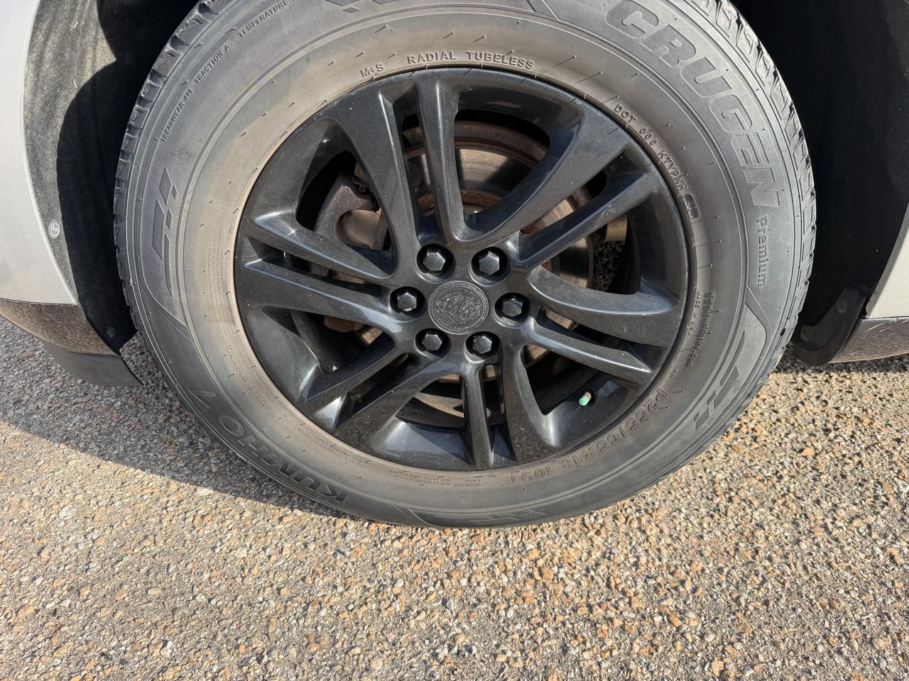 Buick Enclave FWD 4dr Essence 2020
