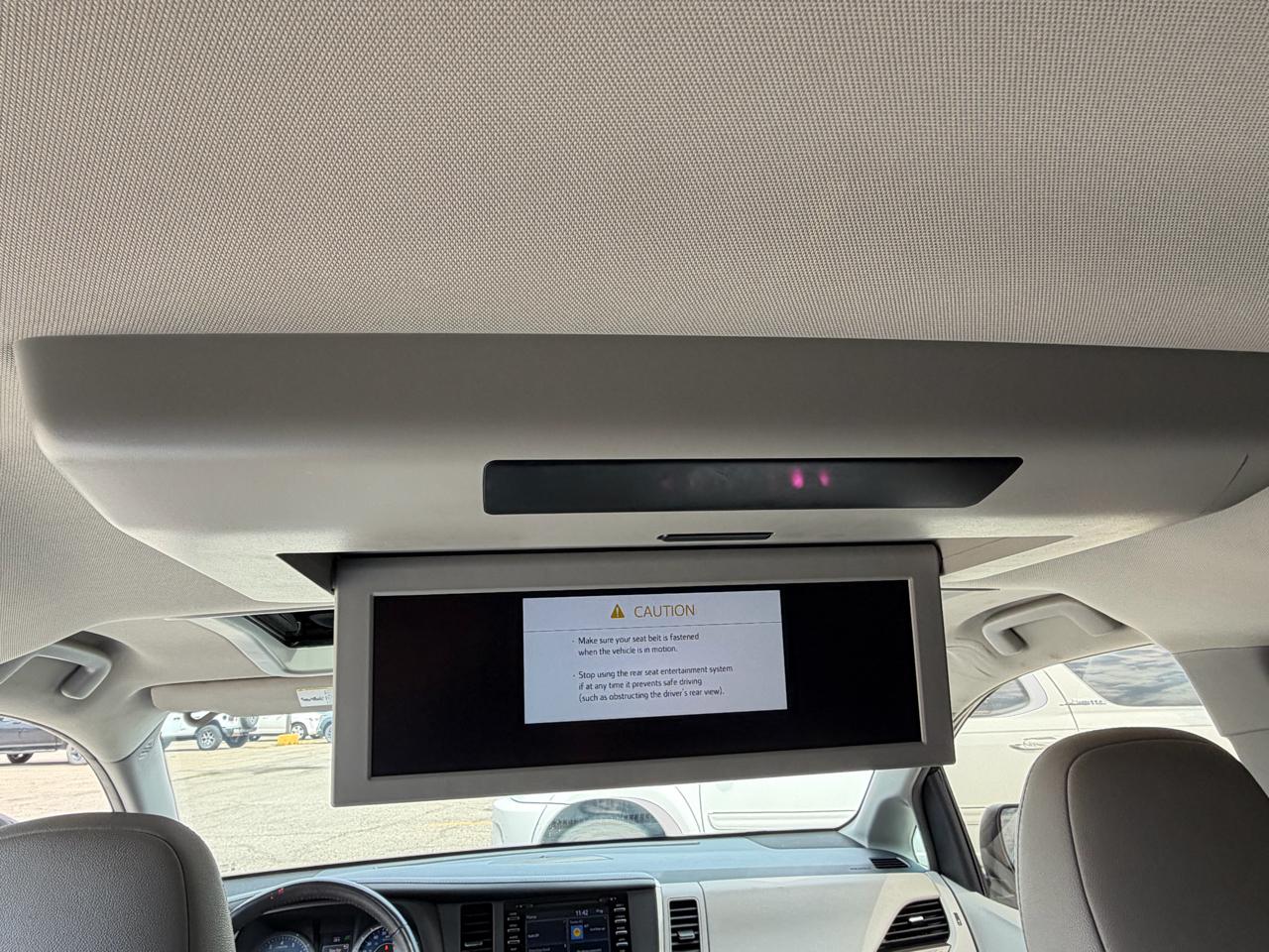 Toyota Sienna XLE Auto Access Seat FWD 7-Passenger (Natl) 2018