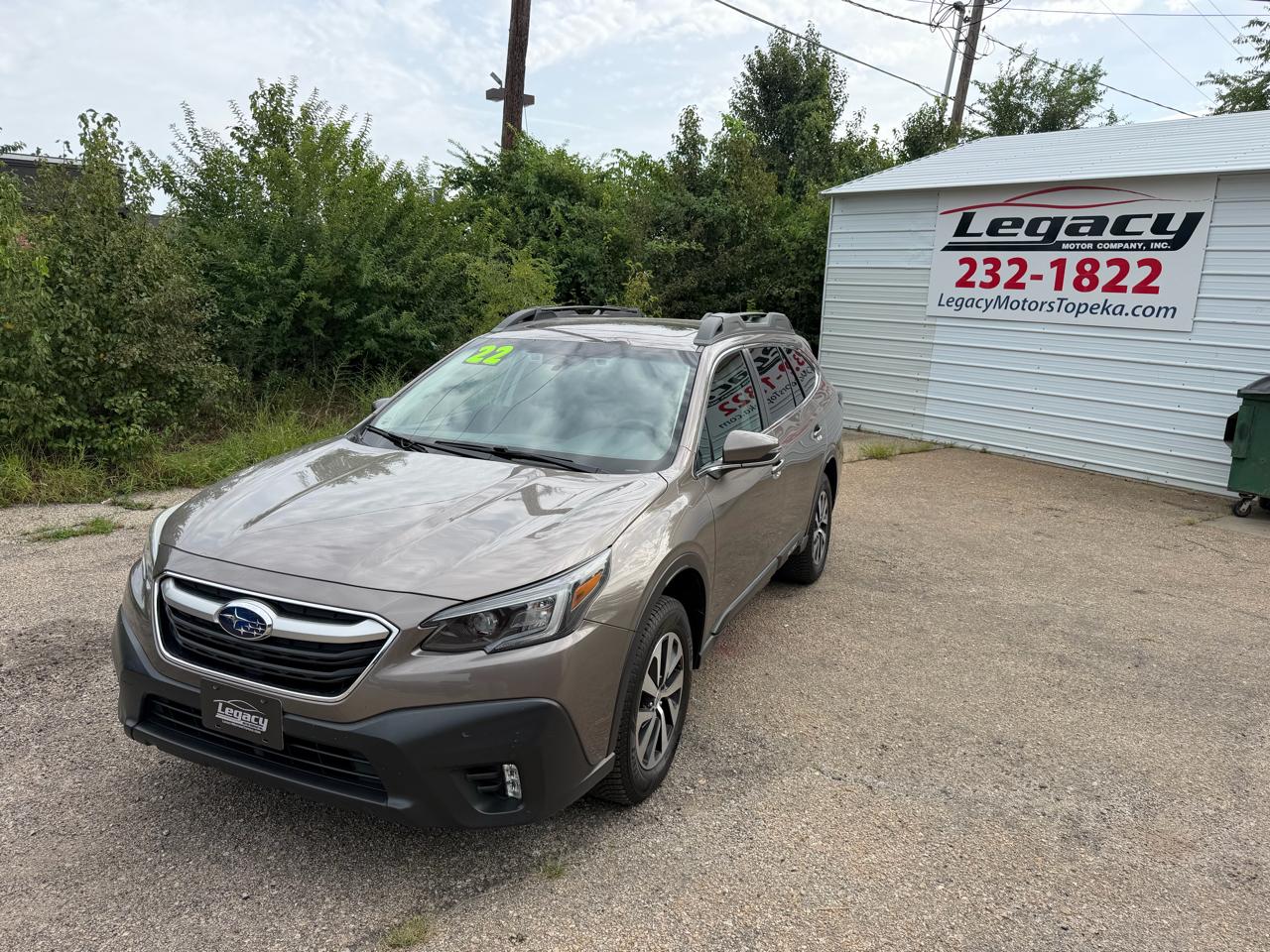 2022 Subaru Outback Premium CVT