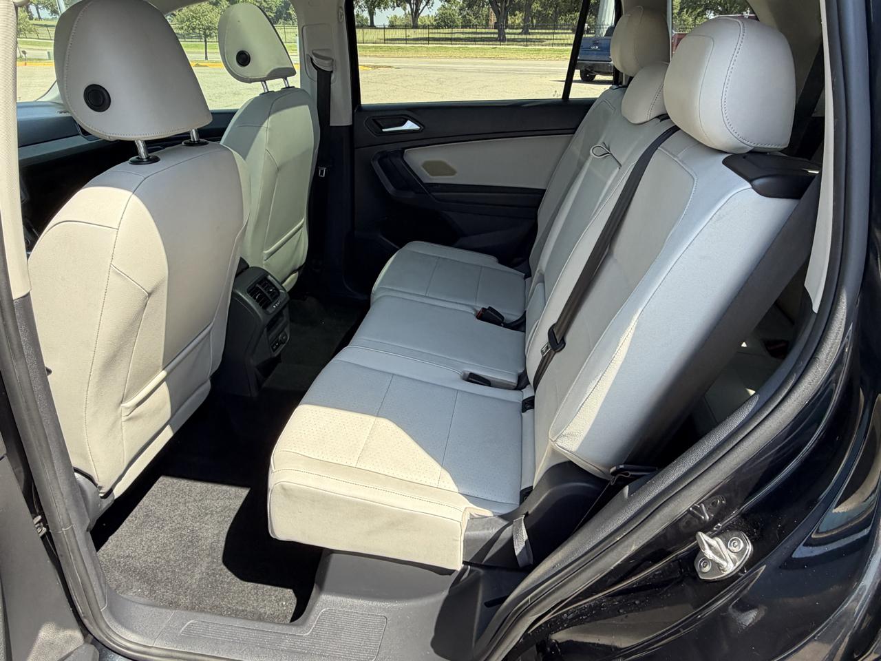 Volkswagen Tiguan 2.0T SEL R-Line Black FWD 2019