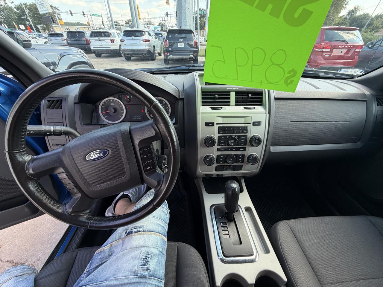 Ford Escape 4WD 4dr XLT 2012