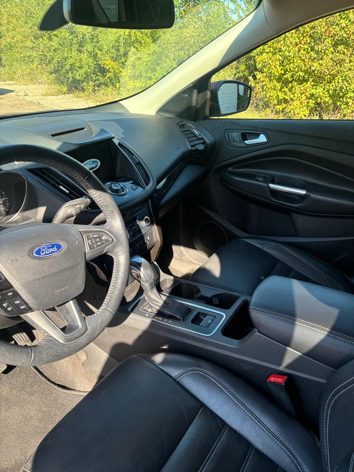 Ford Escape Titanium 4WD 2018