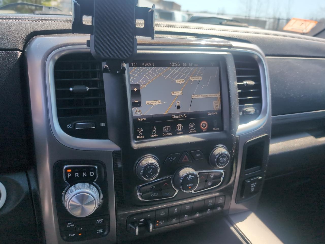 RAM 1500 4WD Crew Cab 149" Limited 2015