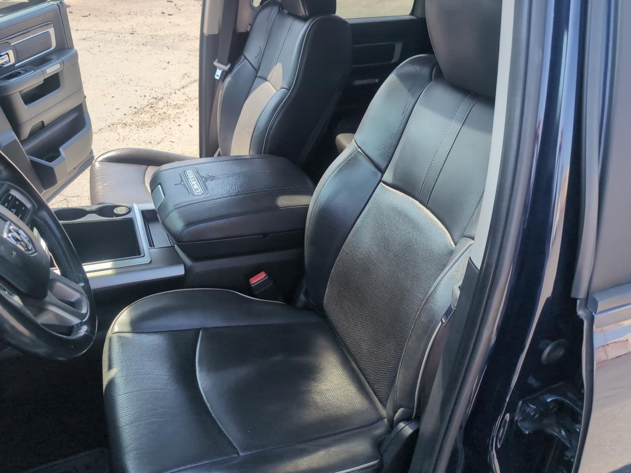 RAM 1500 4WD Crew Cab 149" Limited 2015