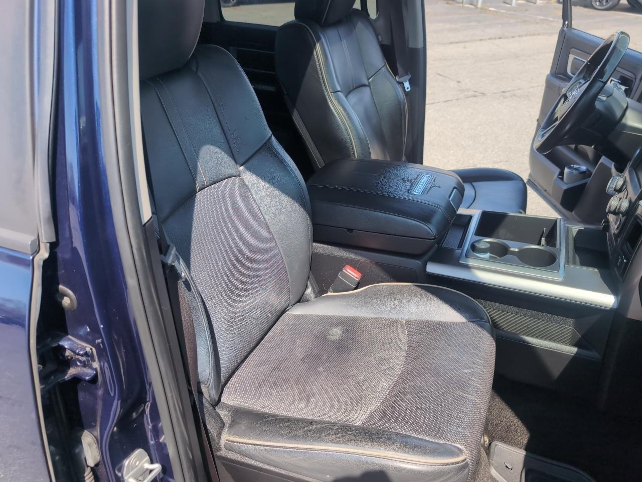 RAM 1500 4WD Crew Cab 149" Limited 2015