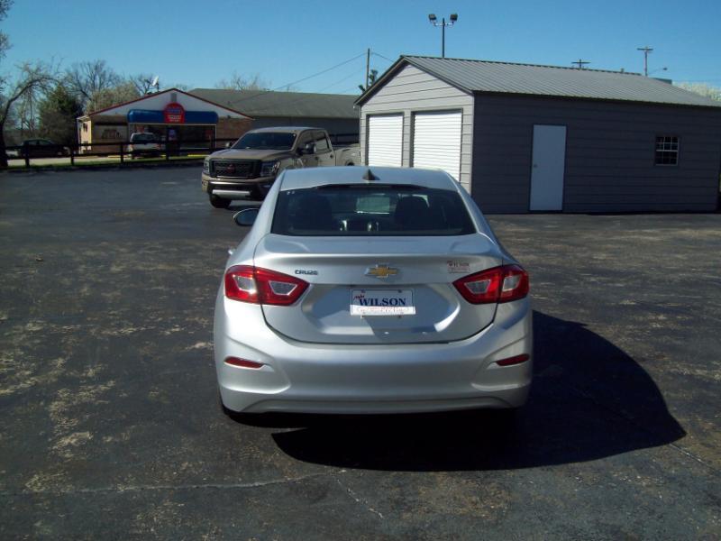 Chevrolet Cruze LS 2019