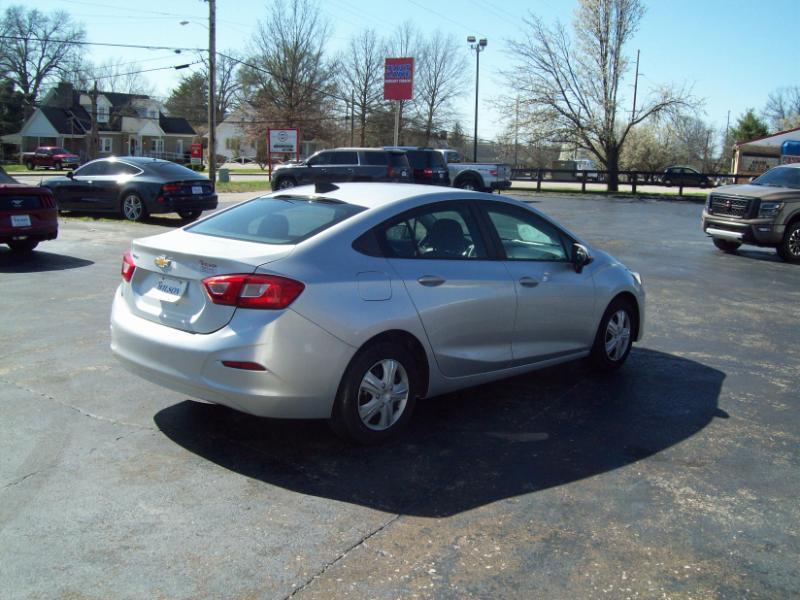 Chevrolet Cruze LS 2019