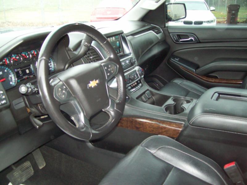 Chevrolet Suburban LT 2WD 2018