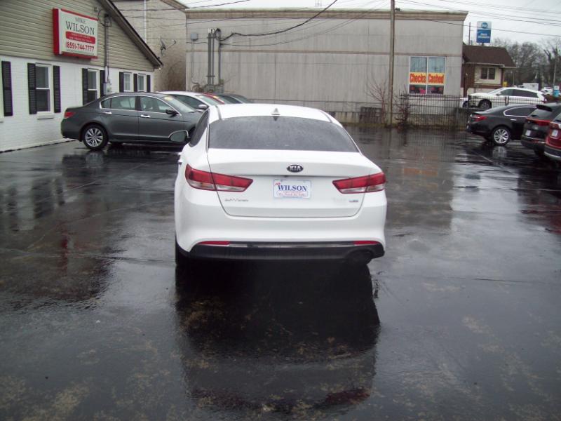 Kia Optima LX 2016