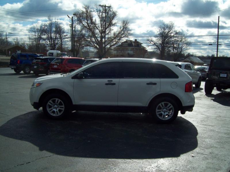 Ford Edge SE FWD 2012