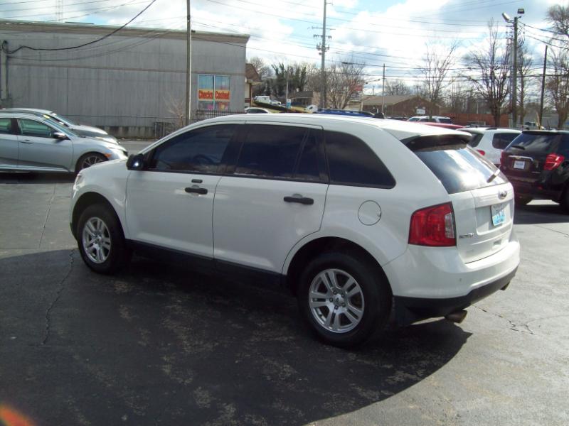 Ford Edge SE FWD 2012