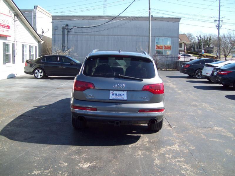 Audi Q7 3.0T Premium Plus quattro 2015