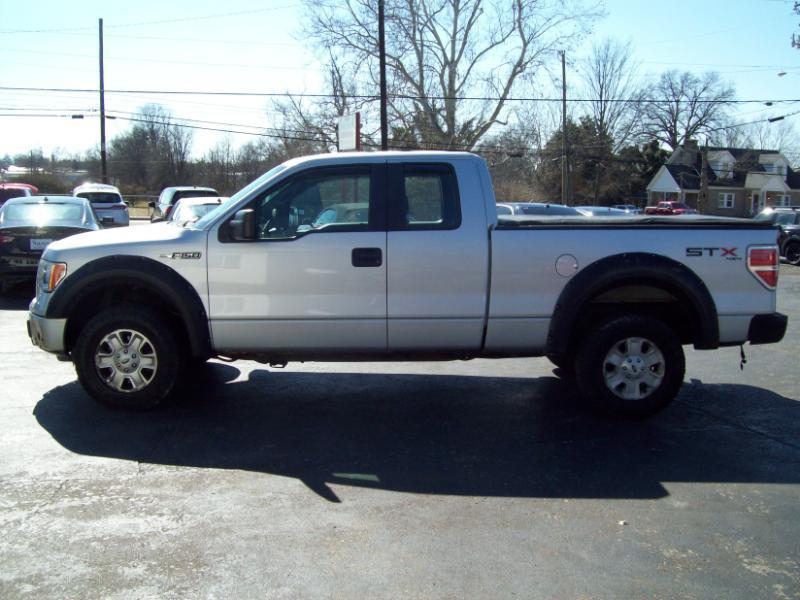 Ford F-150 XLT SuperCab 8-ft. Bed 4WD 2013