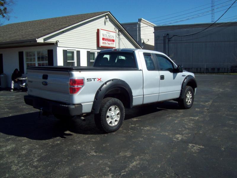Ford F-150 XLT SuperCab 8-ft. Bed 4WD 2013