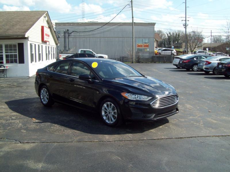 Ford Fusion Hybrid SE 2020