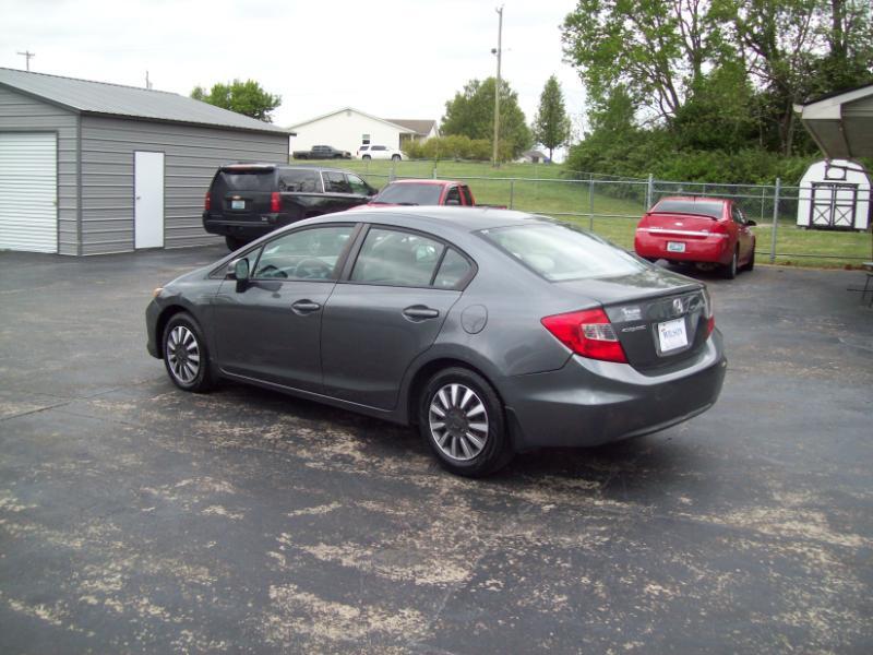 Honda Civic LX Sedan 5-Speed AT 2012