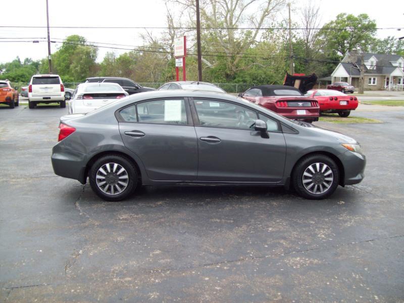 Honda Civic LX Sedan 5-Speed AT 2012