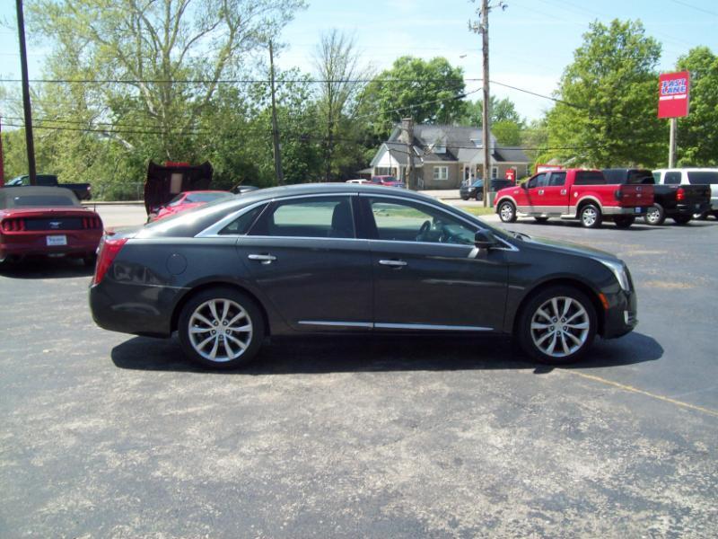 Cadillac XTS Luxury FWD 2017