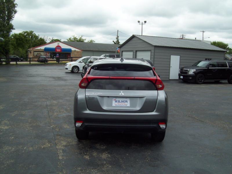 Mitsubishi Eclipse Cross ES 2020