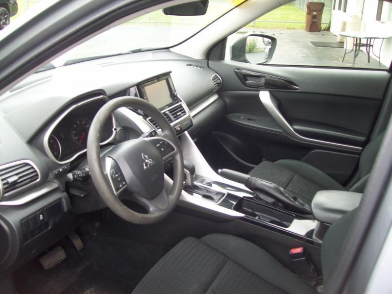 Mitsubishi Eclipse Cross ES 2020