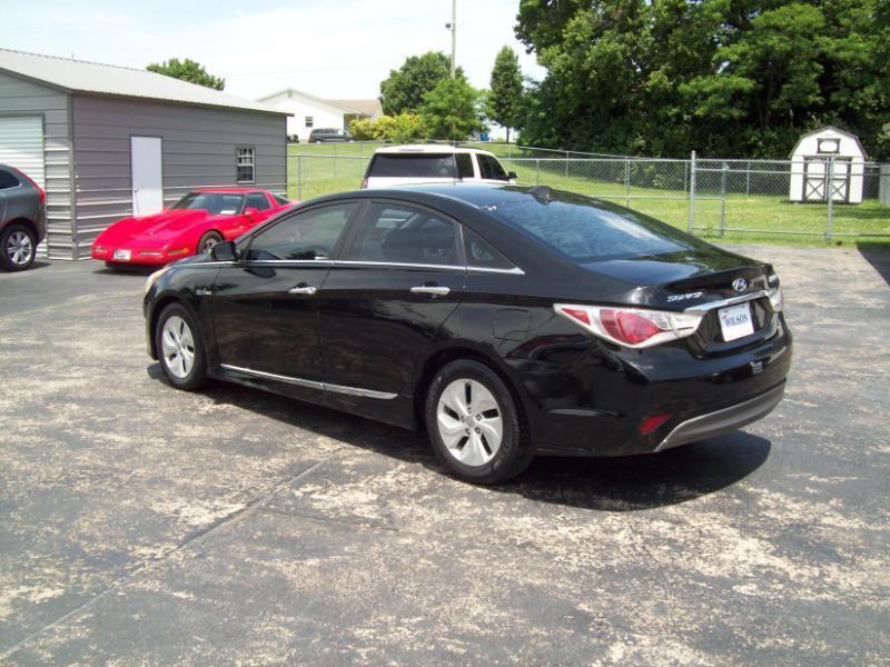 Hyundai Sonata Hybrid Sedan 2014