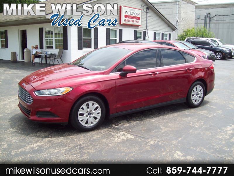 2014 Ford Fusion S