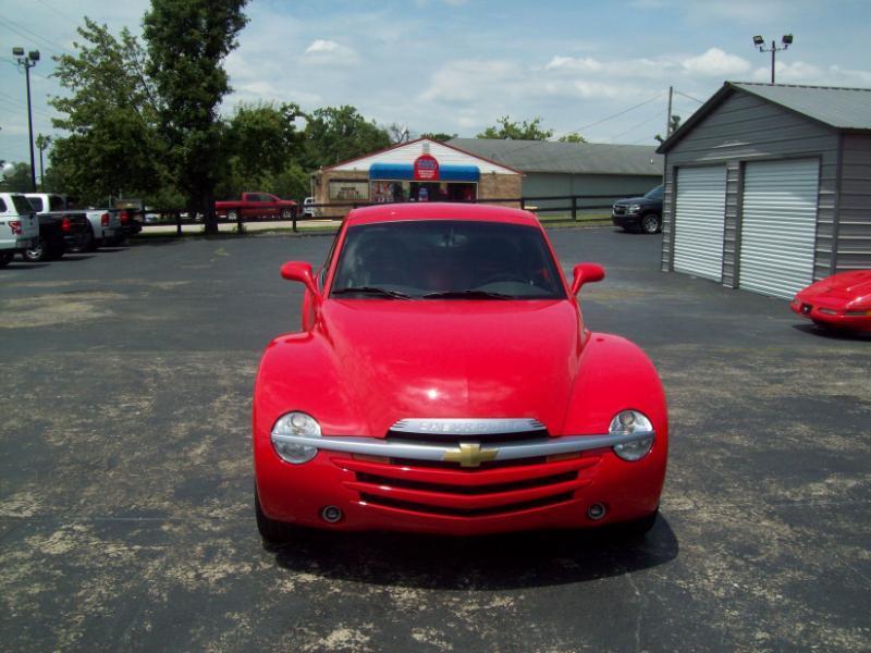 Chevrolet SSR Base 2004