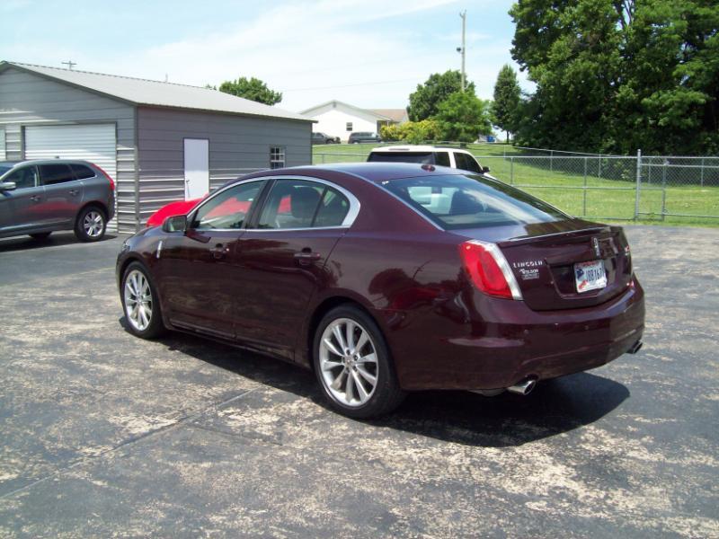 Lincoln MKS 3.5L with EcoBoost AWD 2011
