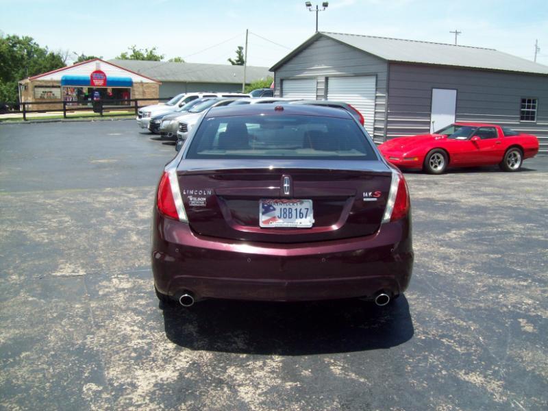 Lincoln MKS 3.5L with EcoBoost AWD 2011
