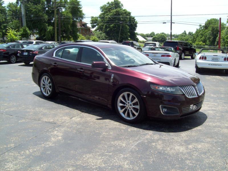 Lincoln MKS 3.5L with EcoBoost AWD 2011