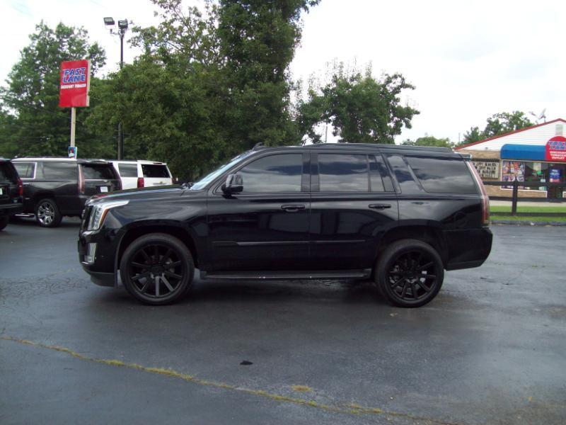 Cadillac Escalade Luxury 4WD 2018