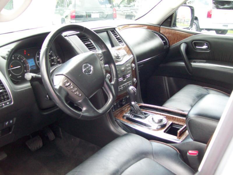 2020 Nissan Armada SL - Photo 8