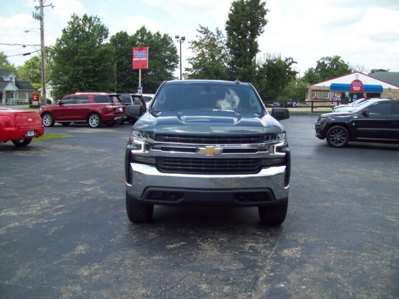 Chevrolet Silverado 1500 LT Crew Cab 4WD 2021