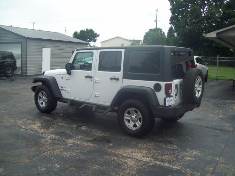 Jeep Wrangler Unlimited Sport 4WD 2016