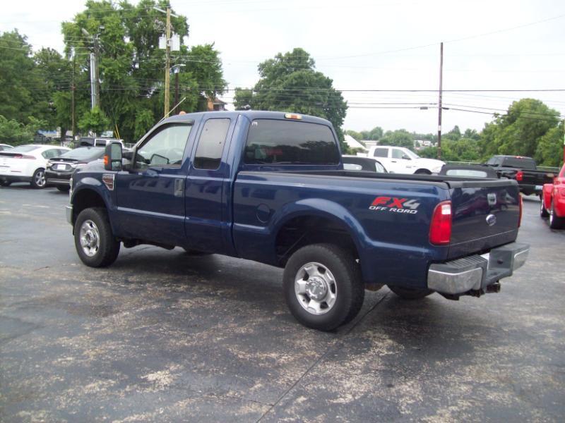 Ford F-250 SD XL SuperCab Long Bed 4WD 2010