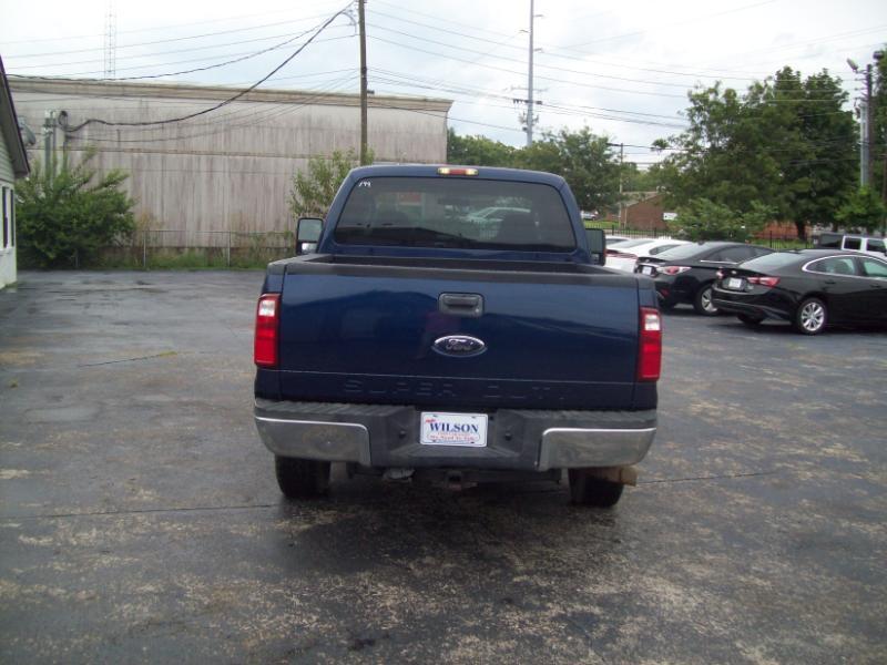 Ford F-250 SD XL SuperCab Long Bed 4WD 2010